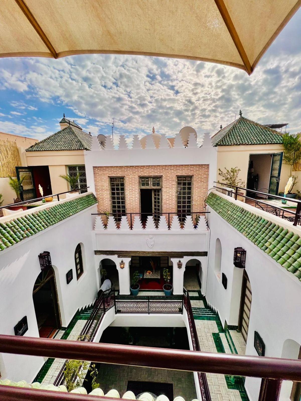 Dar Sydney Bed & Breakfast Маракеш Екстериор снимка