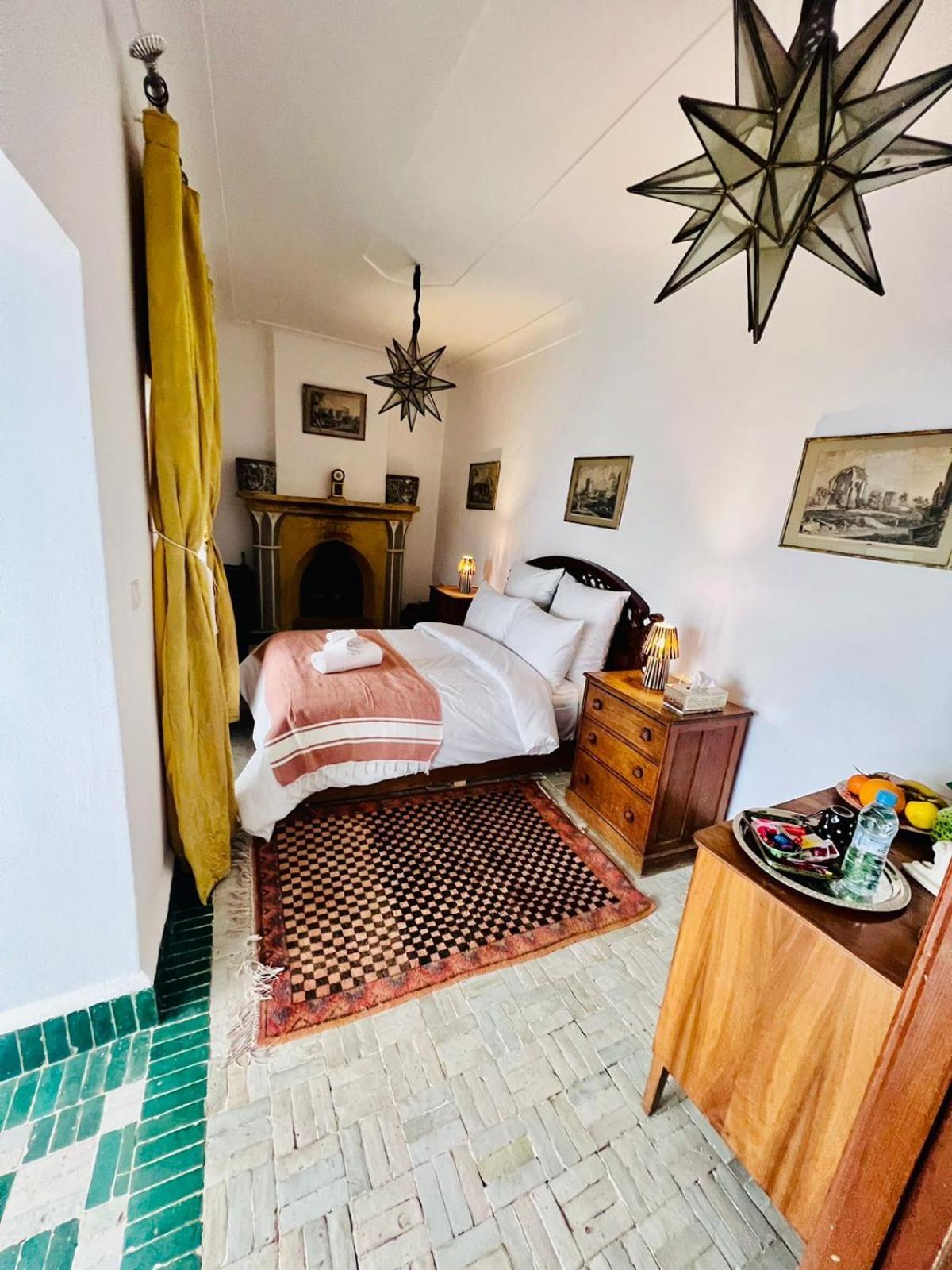 Dar Sydney Bed & Breakfast Маракеш Стая снимка