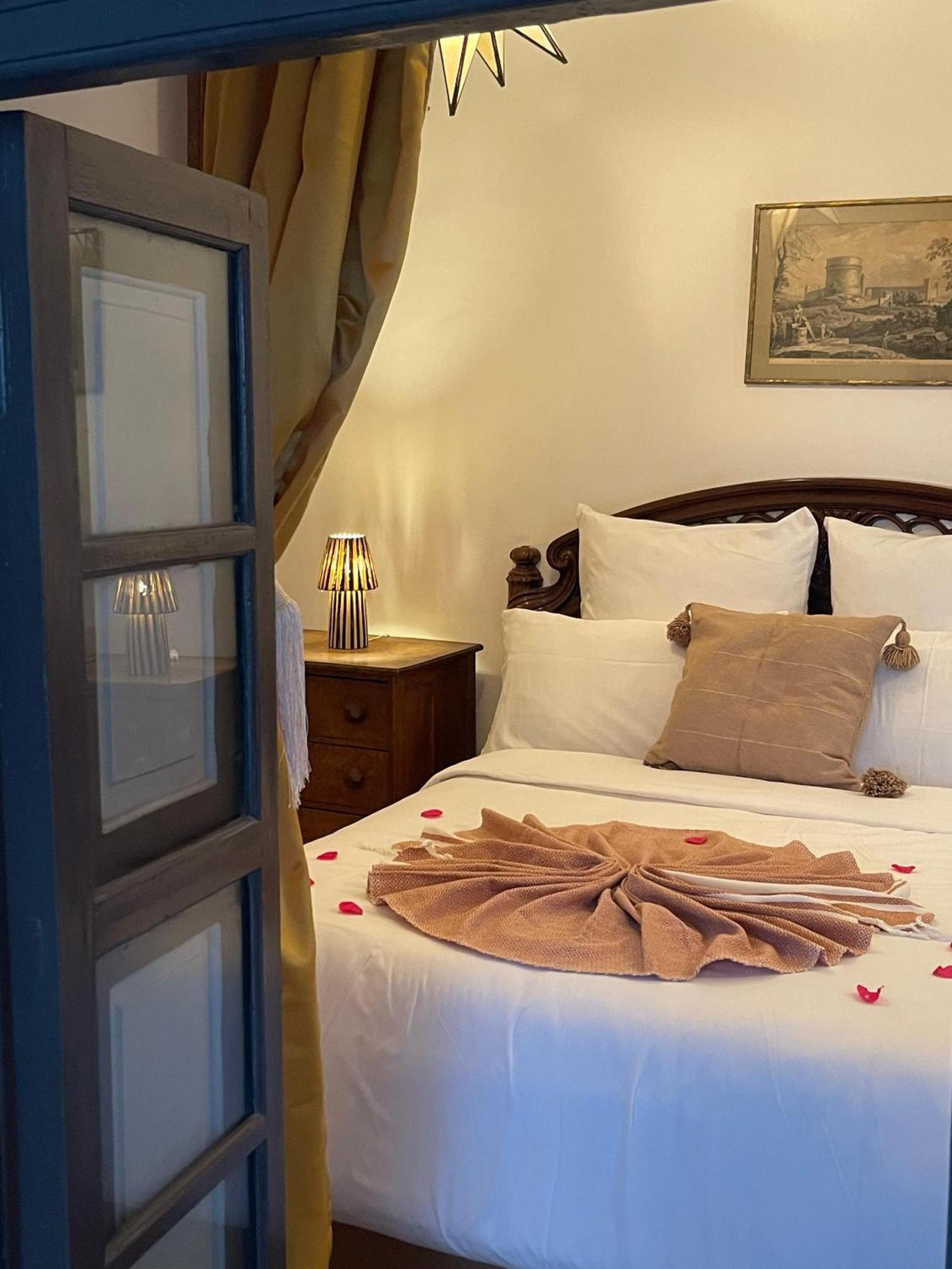 Dar Sydney Bed & Breakfast Маракеш Стая снимка