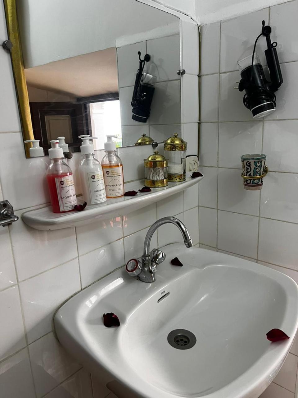 Dar Sydney Bed & Breakfast Маракеш Екстериор снимка