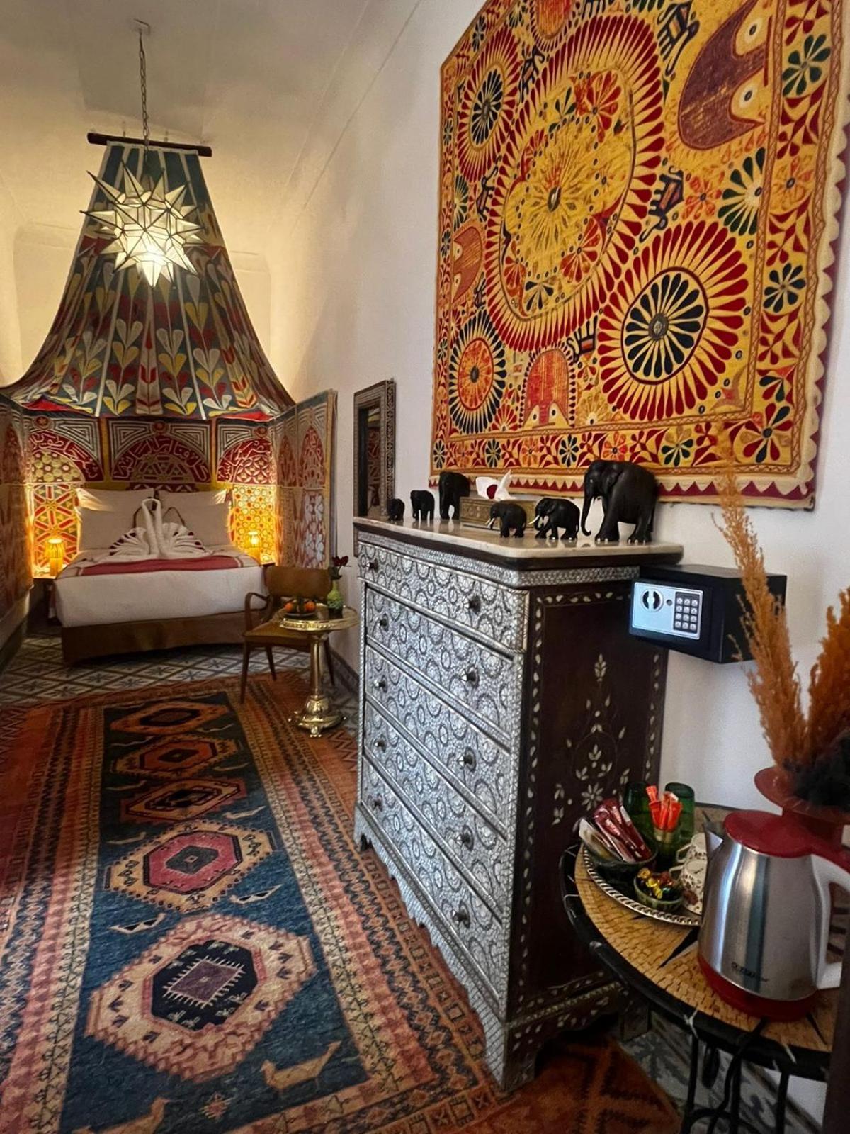 Dar Sydney Bed & Breakfast Маракеш Екстериор снимка